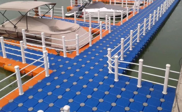 Dermaga apung surabaya